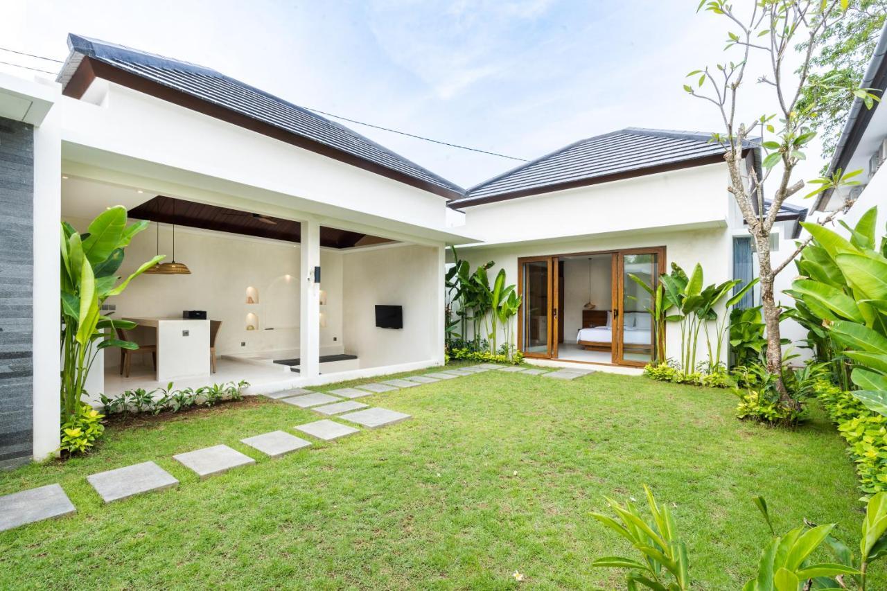 J4 Villas Sanur Exterior photo