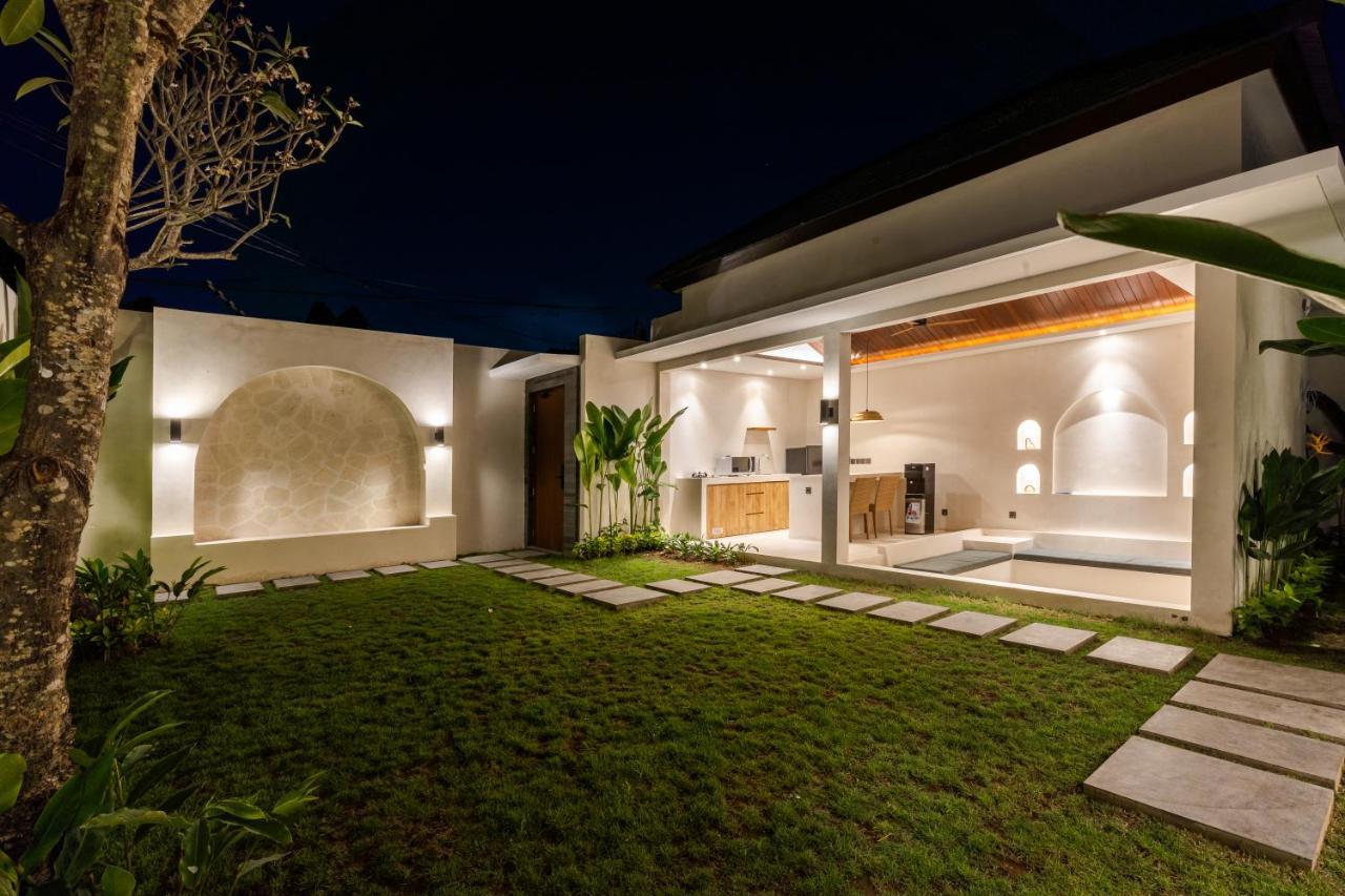 J4 Villas Sanur Exterior photo
