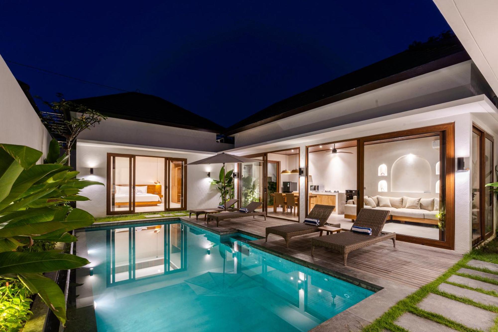 J4 Villas Sanur Exterior photo