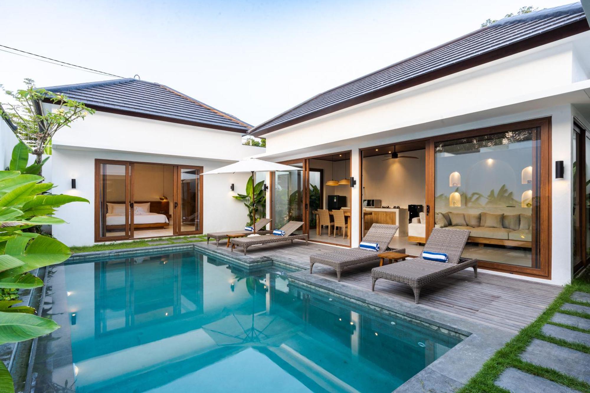 J4 Villas Sanur Exterior photo